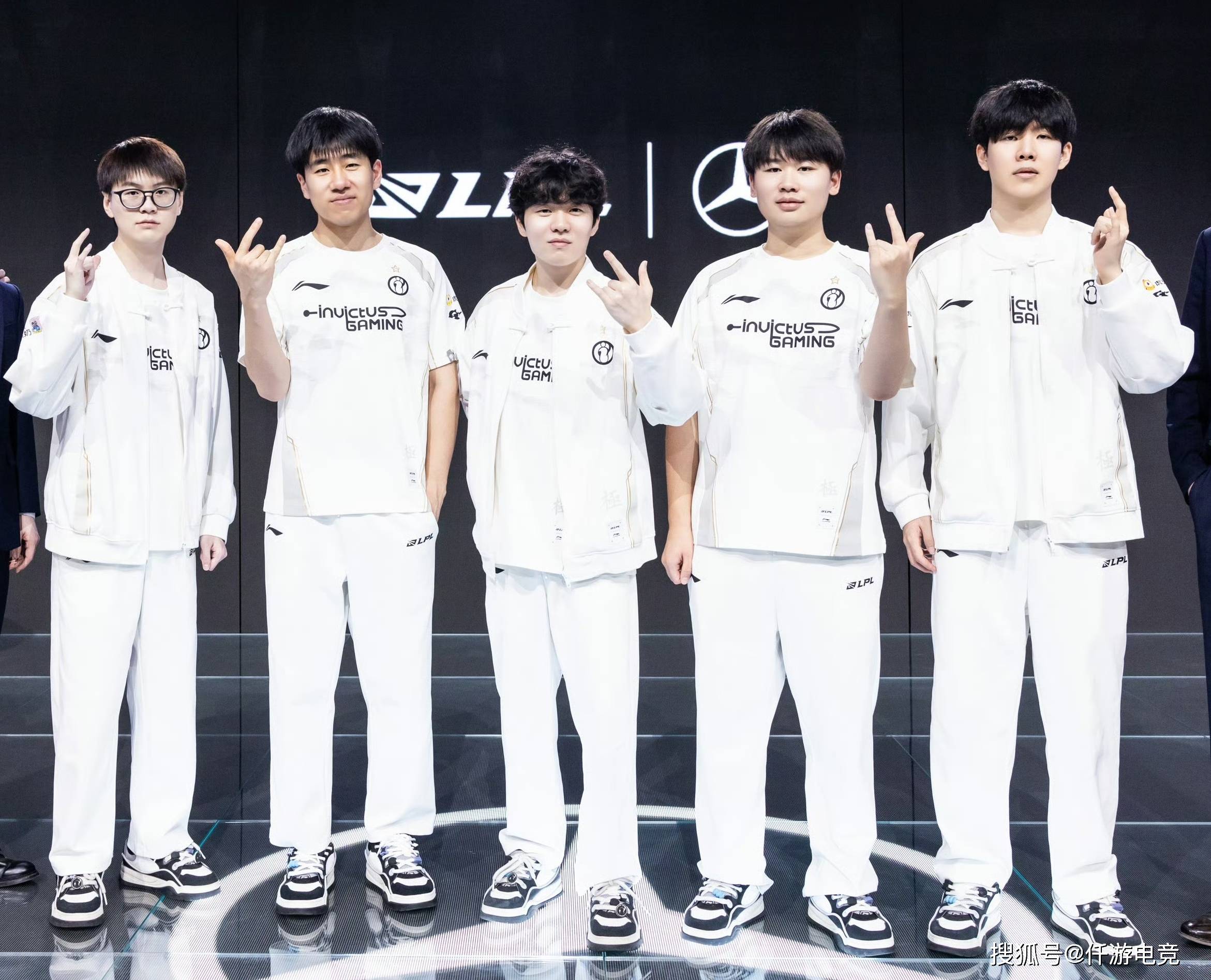 CNCSGO上热搜！Major TYLOO击败Sharks取首胜！